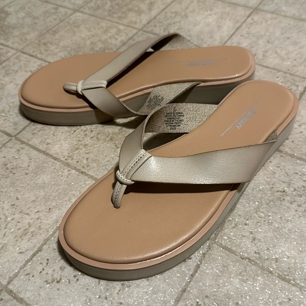 Tan Platform sandal